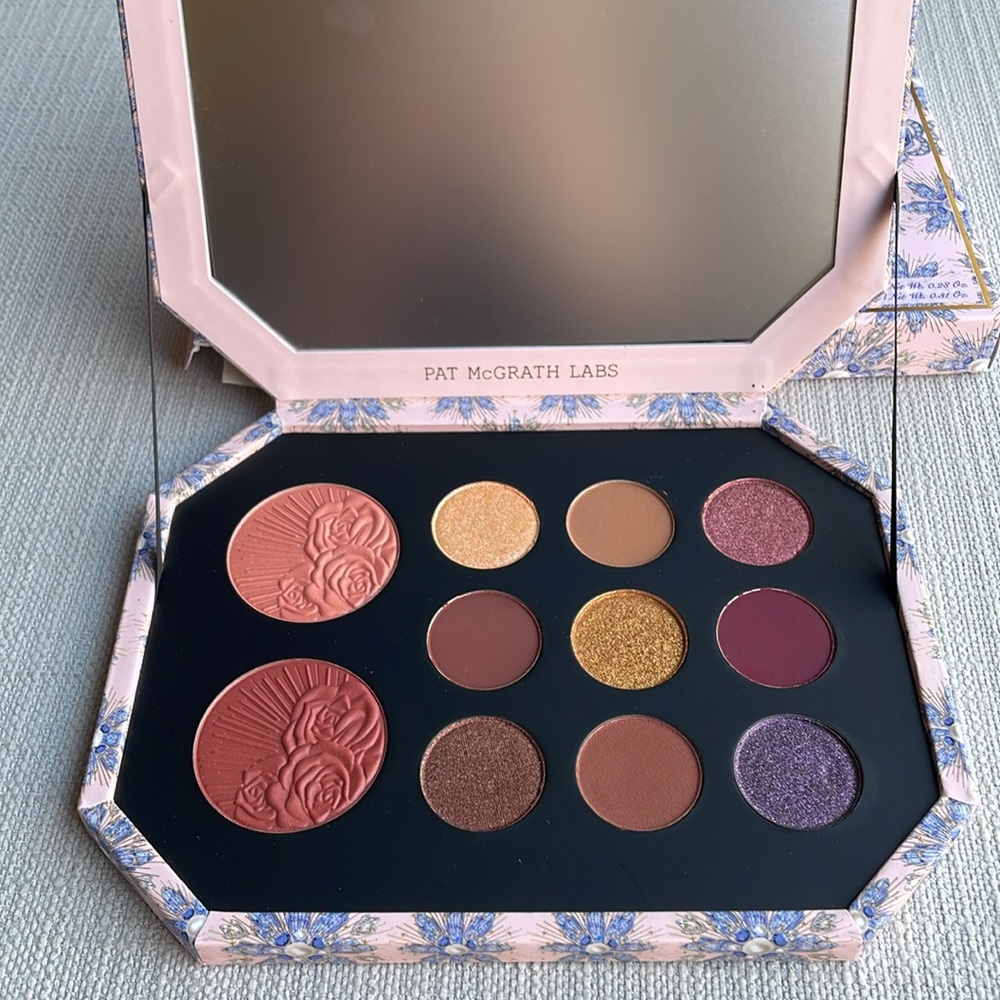 Pat mcgrath MTHRSHP Bijoux Brilliance - JEWELED TEMPTATION Eye Cheek Palette - Picture 6 of 12